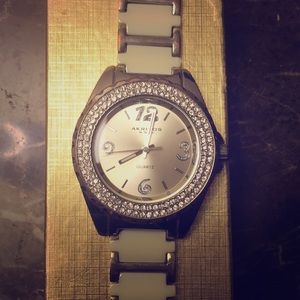 Women fashion gem fashion watch